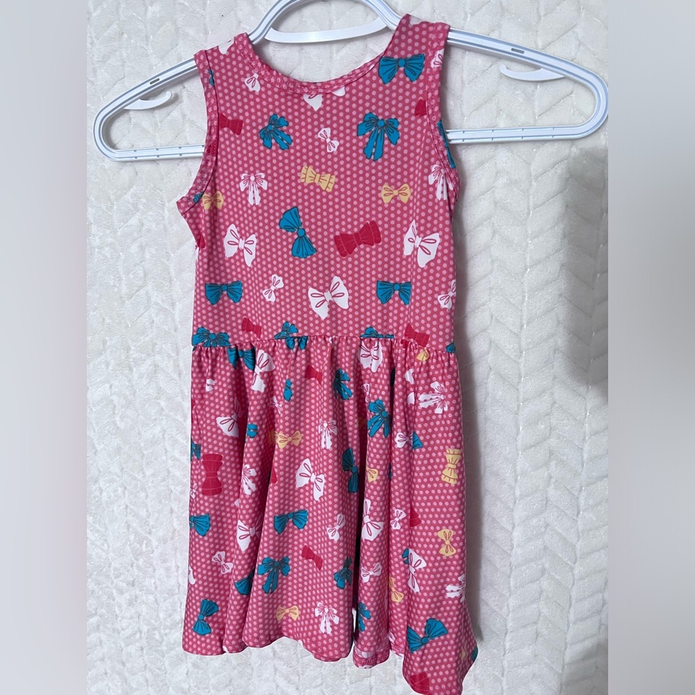 Hermoso vestido de niña size 2T